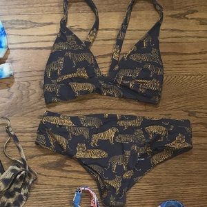 Boys +arrows small swimmy!